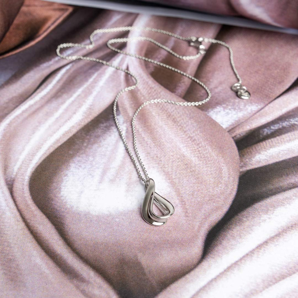 Sterling Silver Serenity Loop Dainty Necklace