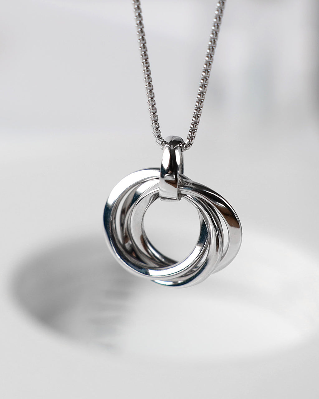 Bevel Trilogy Necklace