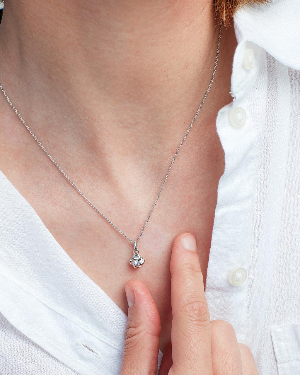 Marina Tide Knot Necklace