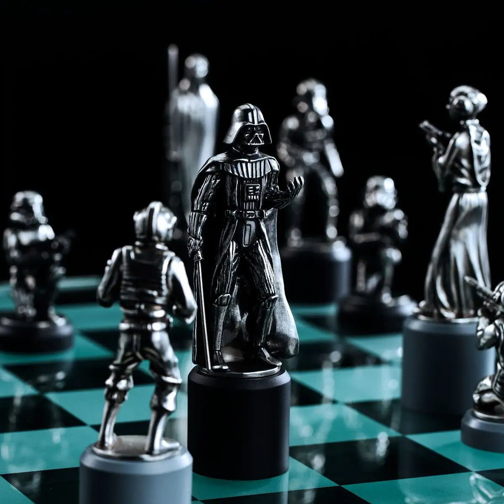 Star Wars Classic Chess Set