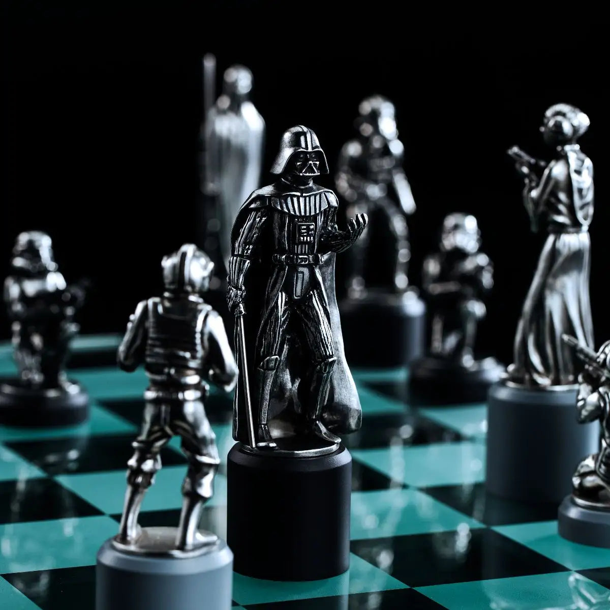 Star Wars Classic Chess Set