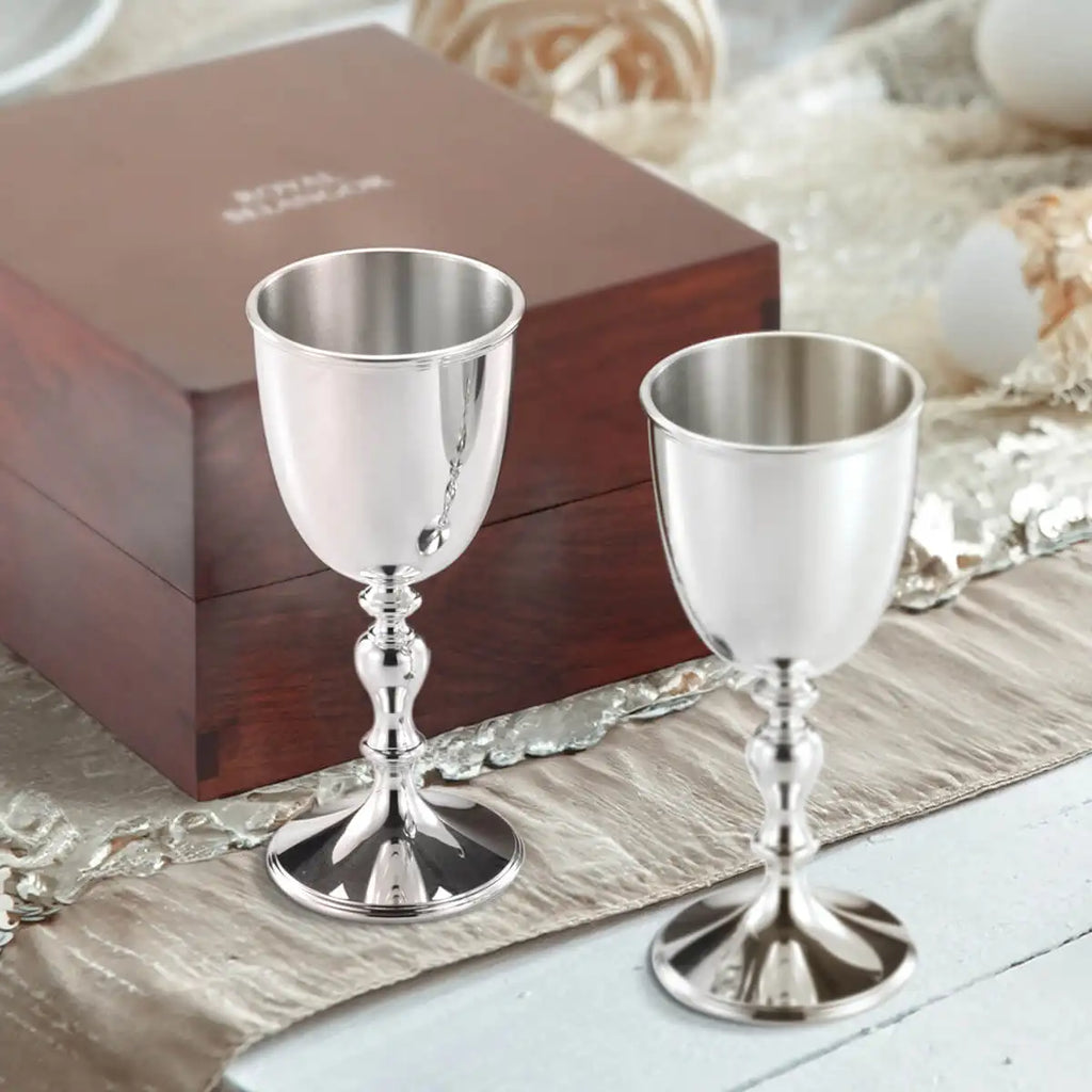 Gift Boxed Sovereign Goblets Pair
