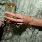 Hot Diamonds Quest Twist Bangle