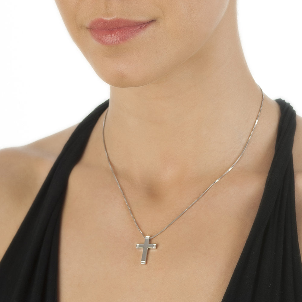 Hot Diamonds Cross Pendant